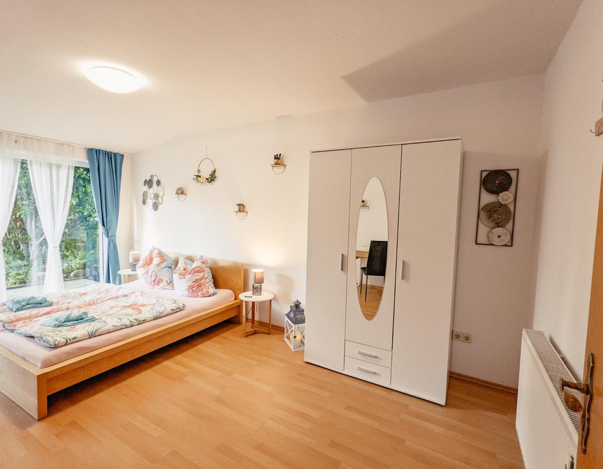 W5 - Urlaubsmagie - Wohnung Mit Grill, Terrasse & Pool Lichtenhain  Exterior photo